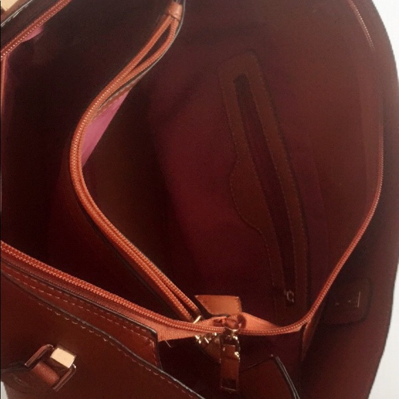 Cognac shoulder bag - Picture 4 of 7